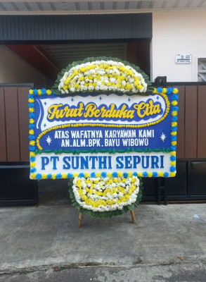 Papan Bunga Duka di Kayan Selatan