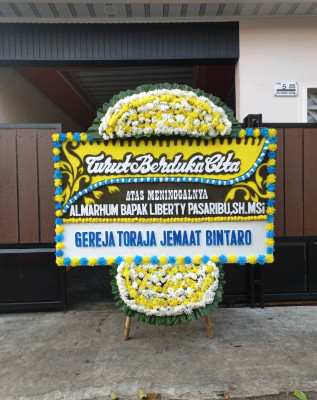Papan Bunga Duka di Kayan Selatan