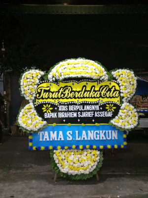 Papan Bunga Duka di Kayan Selatan